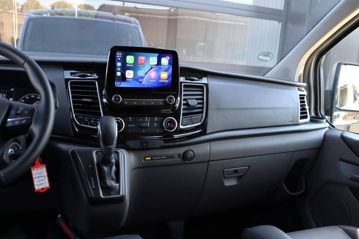 Ford Transit Custom Ford Transit Custom 280 2.0 TDCI L1H1 Trend | NAP | 170 PK | Dealer Onderhouden | Apple Carplay | Stoelverwarming |