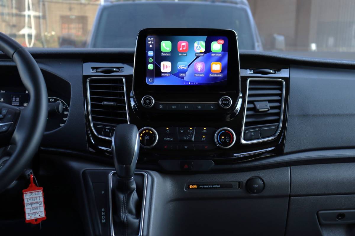 Ford Transit Custom Ford Transit Custom 280 2.0 TDCI L1H1 Trend | NAP | 170 PK | Dealer Onderhouden | Apple Carplay | Stoelverwarming |
