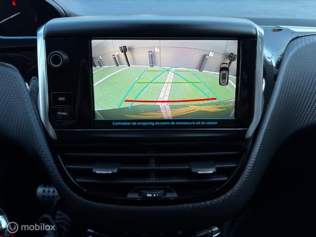 Peugeot 2008 Peugeot 2008 1.2 PureTech Crossway Aut. I Carplay I Pano