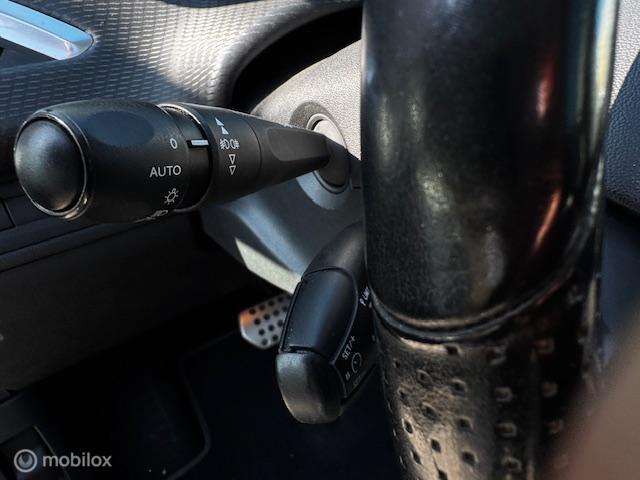 Peugeot 2008 Peugeot 2008 1.2 PureTech Crossway Aut. I Carplay I Pano