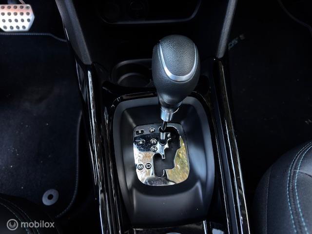 Peugeot 2008 Peugeot 2008 1.2 PureTech Crossway Aut. I Carplay I Pano