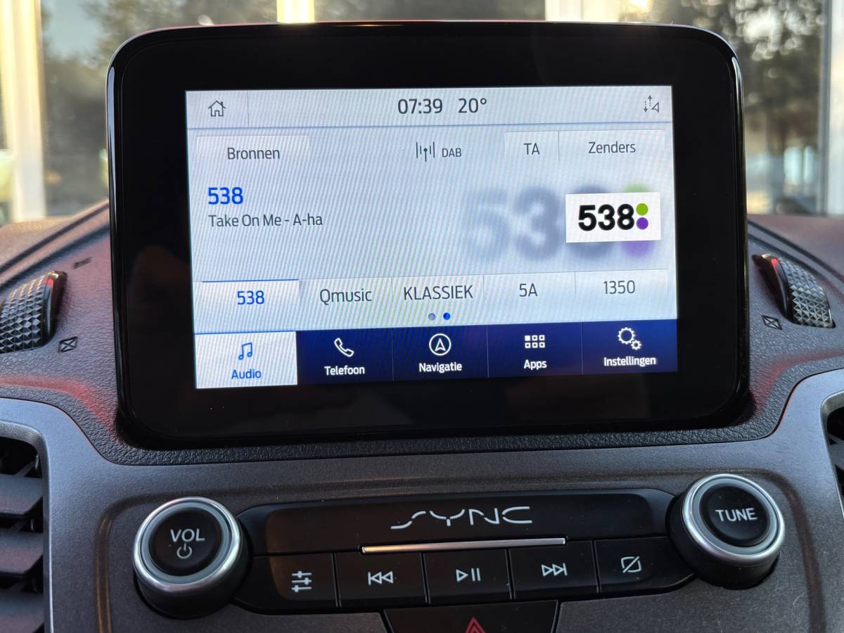 Ford Transit Connect Ford Transit Connect 1.5 EcoBlue L2 AUTOMAAT/NAVI/CRUISE/APPLE CARPLAY/TREKHAAK/CAMERA/AIRCO/METALLIC LAK/120 PK/CADDY/PARTNER