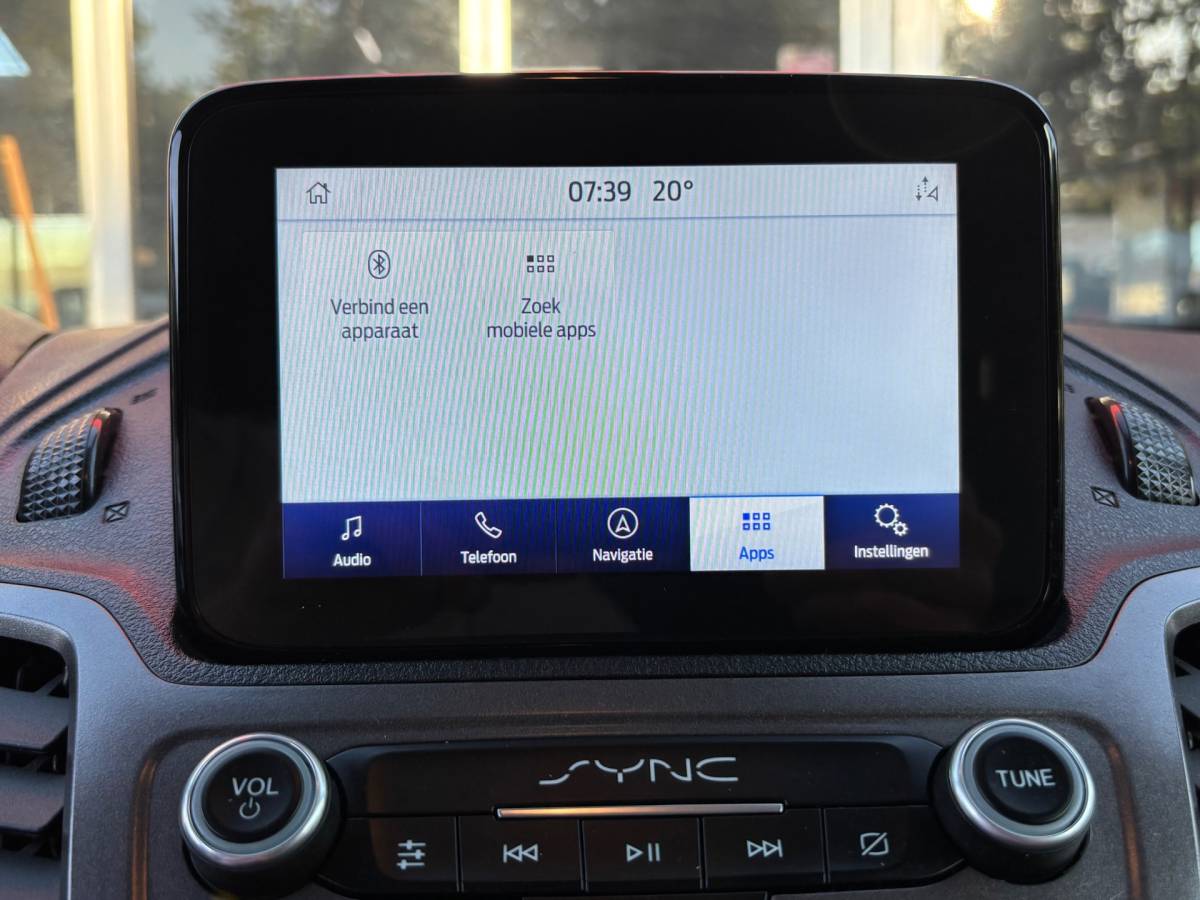 Ford Transit Connect Ford Transit Connect 1.5 EcoBlue L2 AUTOMAAT/NAVI/CRUISE/APPLE CARPLAY/TREKHAAK/CAMERA/AIRCO/METALLIC LAK/120 PK/CADDY/PARTNER
