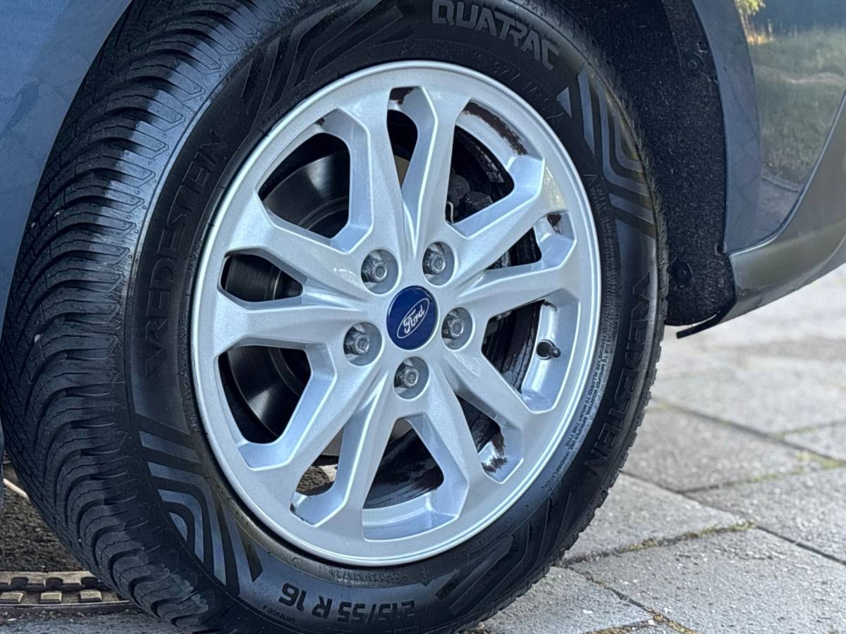 Ford Transit Connect Ford Transit Connect 1.5 EcoBlue L2 AUTOMAAT/NAVI/CRUISE/APPLE CARPLAY/TREKHAAK/CAMERA/AIRCO/METALLIC LAK/120 PK/CADDY/PARTNER