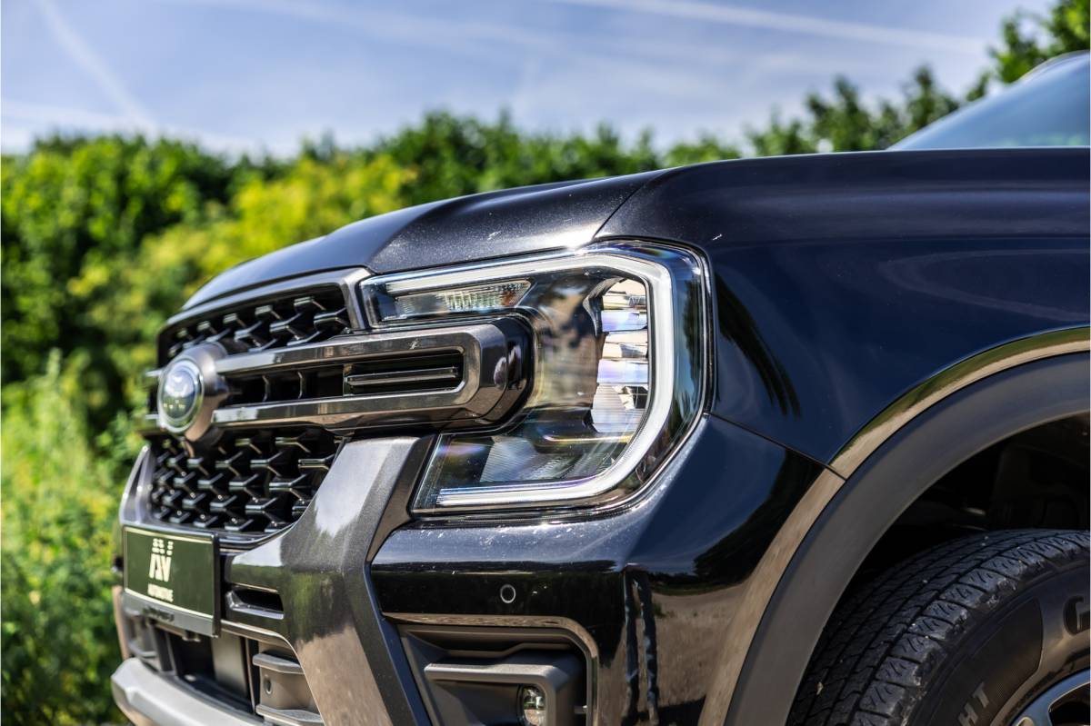 Ford Ranger Ford Ranger 2.0 EcoBlue Wildtrak | Grijs kenteken | ACC | 360 Camera | Bang & Olufsen | Dodehoek detector | Trekhaak | Stoelverwarming | CarPlay | Navigatie | Nieuwe APK