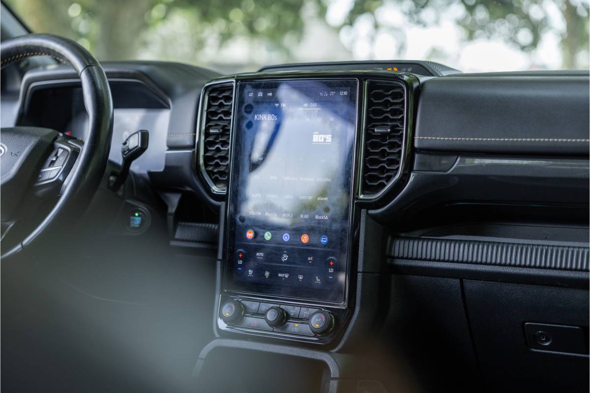 Ford Ranger Ford Ranger 2.0 EcoBlue Wildtrak | Grijs kenteken | ACC | 360 Camera | Bang & Olufsen | Dodehoek detector | Trekhaak | Stoelverwarming | CarPlay | Navigatie | Nieuwe APK