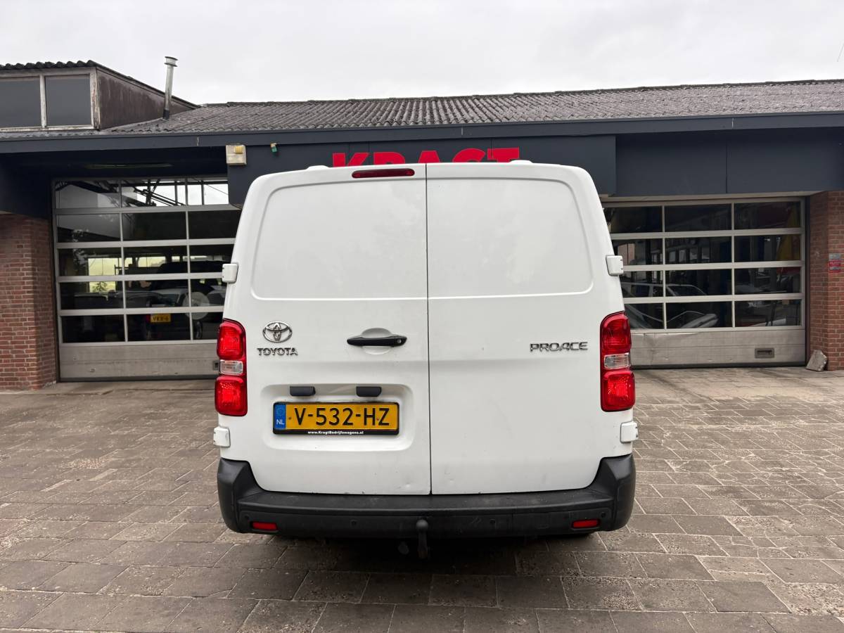 Toyota ProAce Toyota PROACE Worker 1.6 D-4D Cool Comfort Long DC|EURO6|Dubbelcabine|airco|cruise|bluetooth|trekhaak|parkeersensoren achter