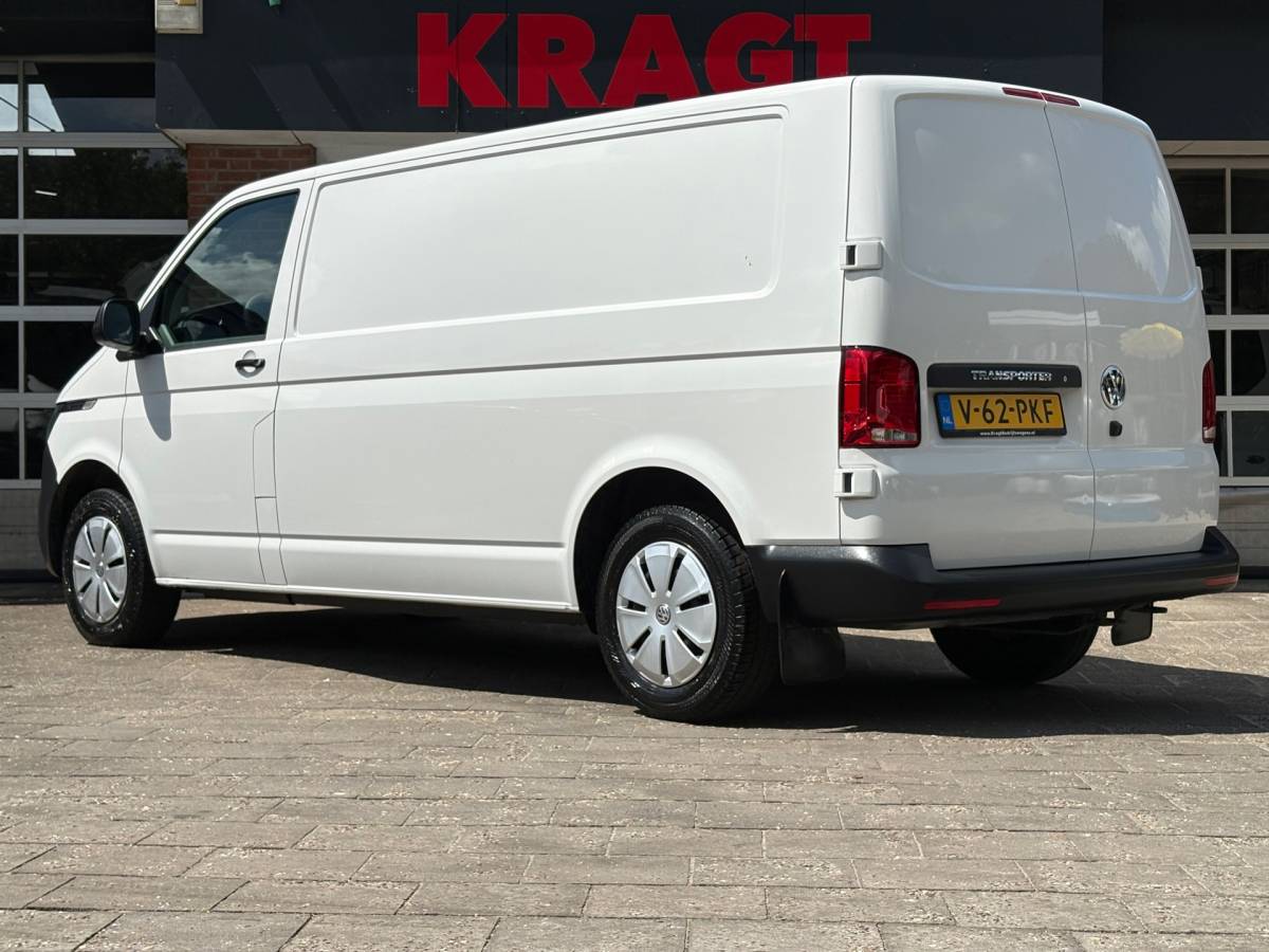 Volkswagen Transporter Volkswagen TRANSPORTER 2.0 TDI L2H1 150PK!|DSG Automaat|airco|achteruitrijcamera|apple carplay|drie zitplaatse