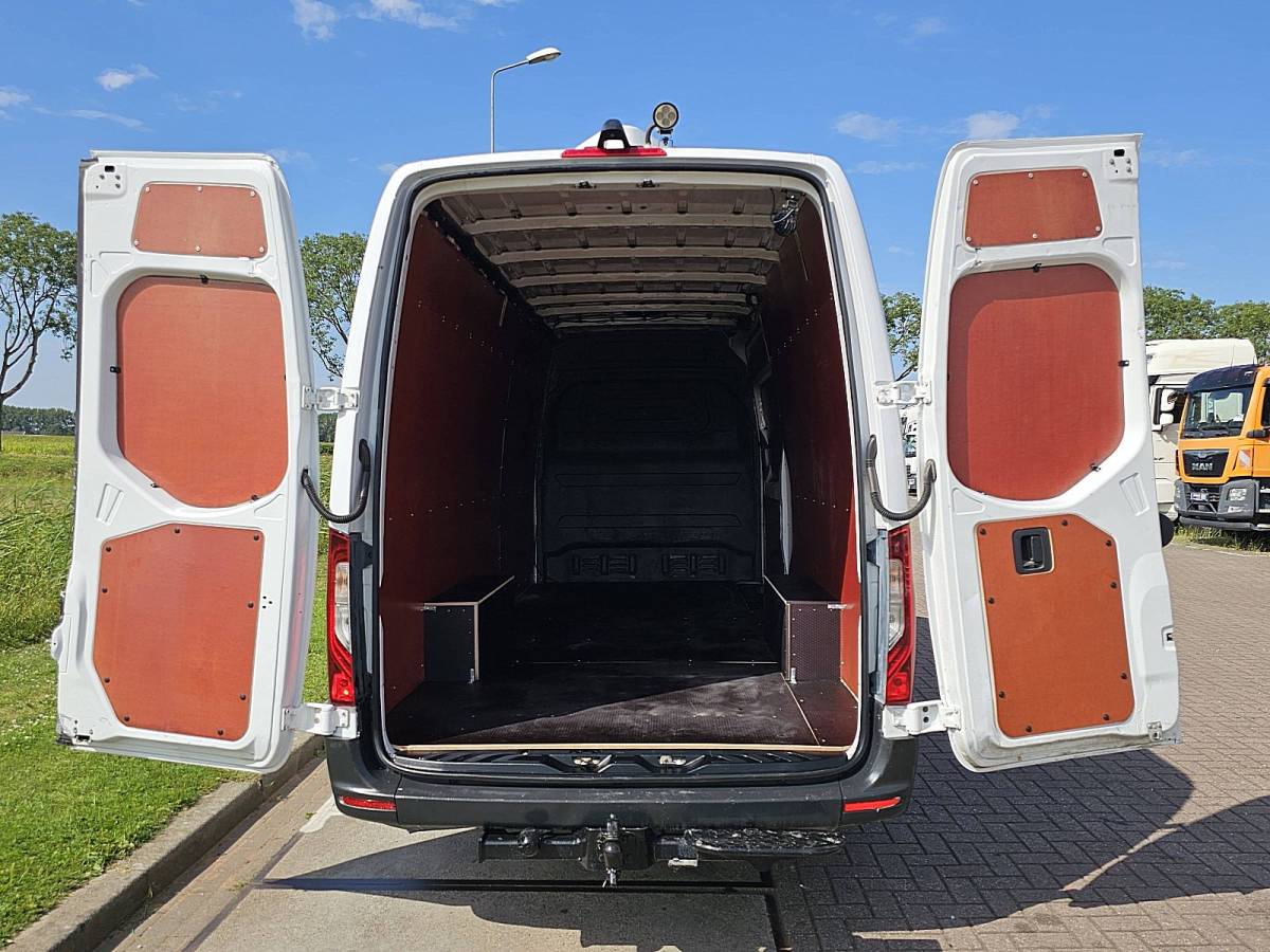 Mercedes-Benz Sprinter MERCEDES-BENZ SPRINTER 314 l3h2 mbux 3.5t-trekh
