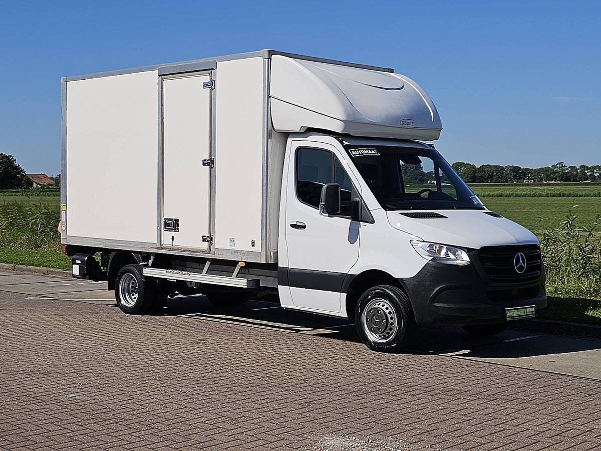 Mercedes-Benz Sprinter MERCEDES-BENZ SPRINTER 515 bakwagen laadklep!