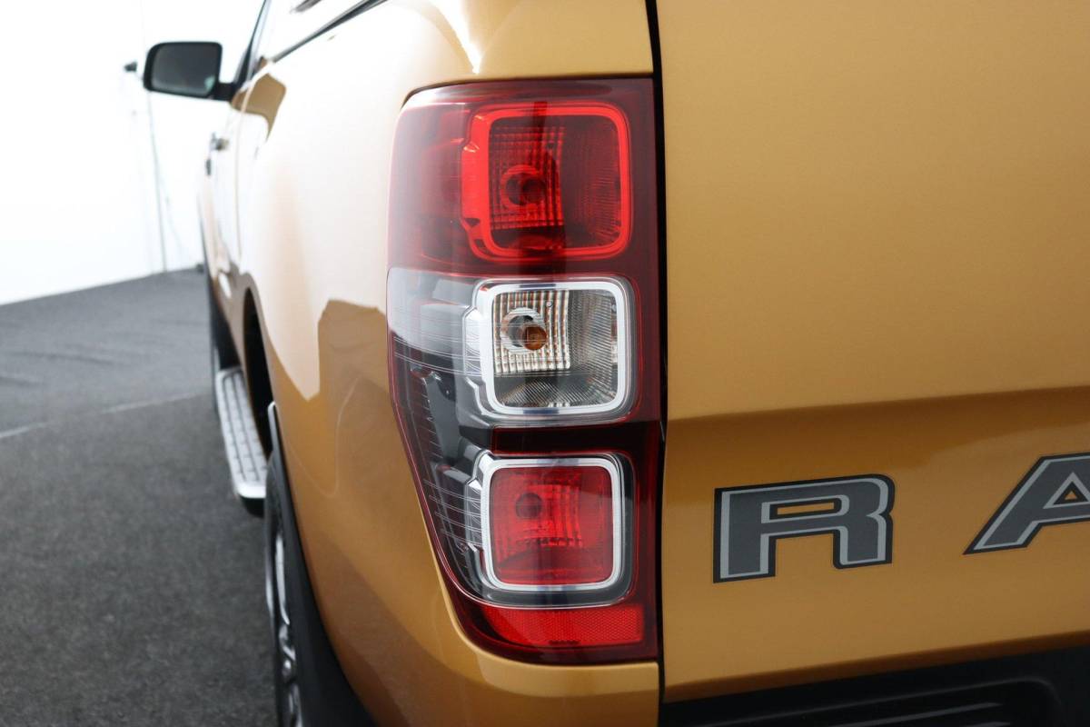 Ford Ranger Ford Ranger 2.0 EcoBlue Wildtrak Supercab NAP|1e eigenaar|Marge|3500KG|