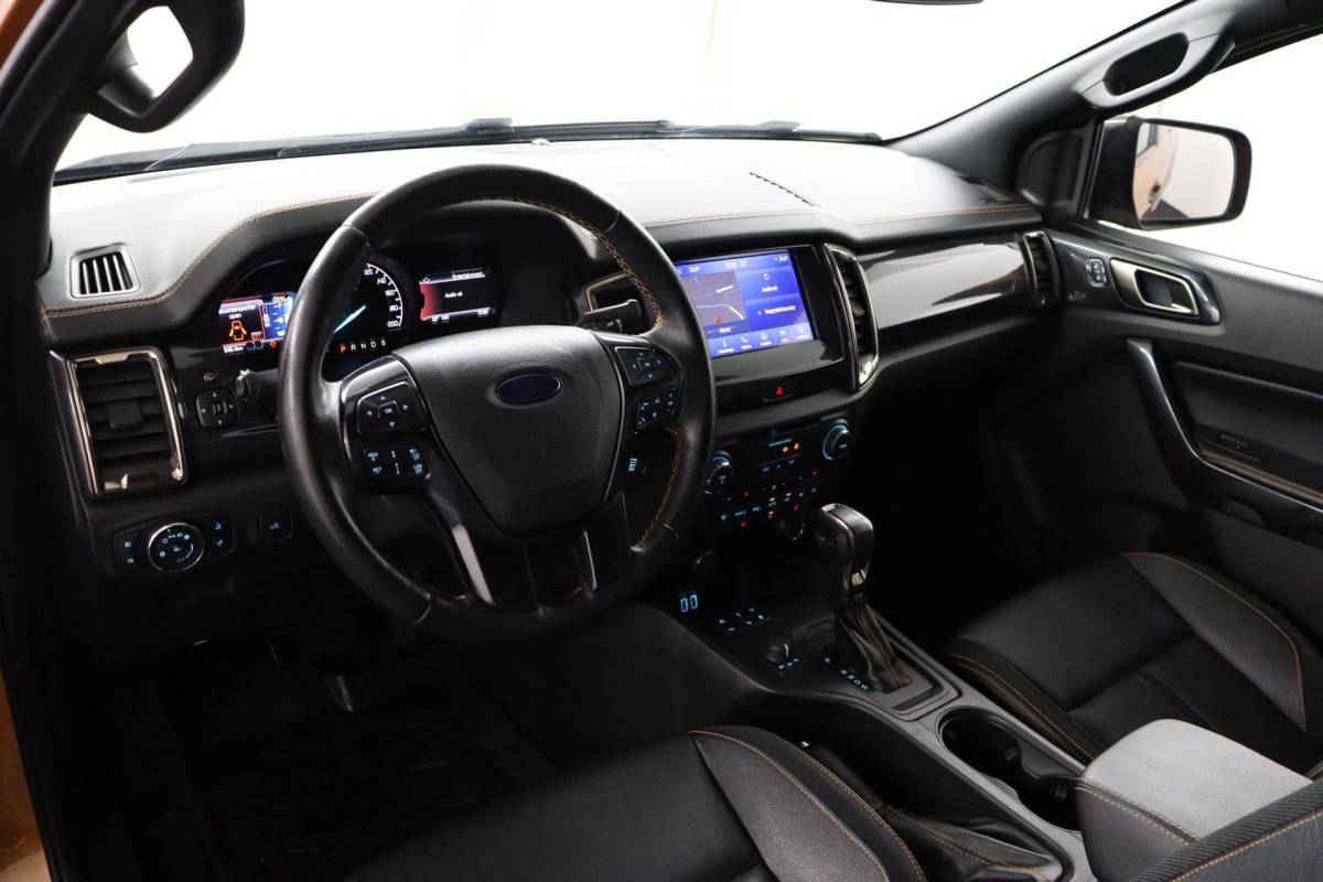 Ford Ranger Ford Ranger 2.0 EcoBlue Wildtrak Supercab NAP|1e eigenaar|Marge|3500KG|