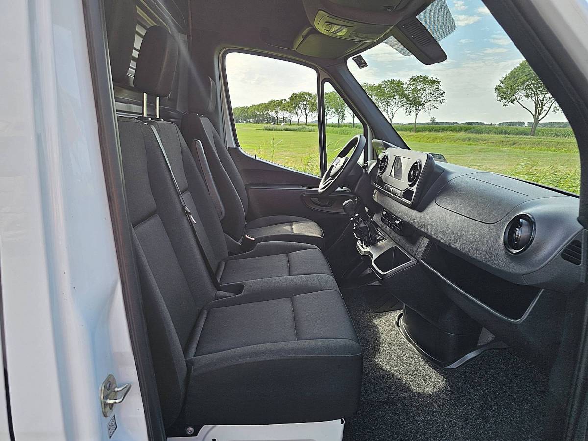 Mercedes-Benz Sprinter MERCEDES-BENZ SPRINTER 317 l2h2 navi mbux ac!