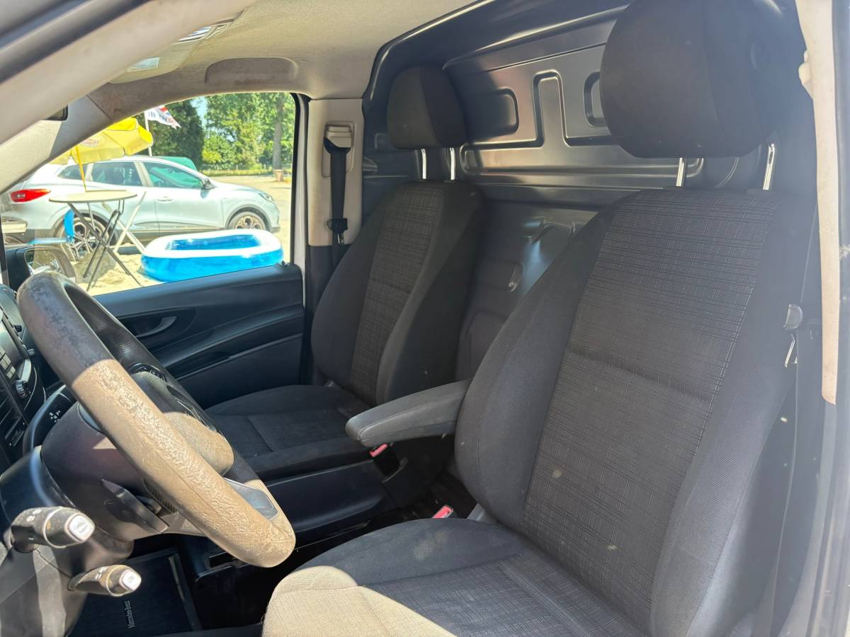Mercedes-Benz Vito Mercedes-Benz Vito 114 CDI Lang AUTOMAAT|EURO 6|Cruise|Airco|Navi|Trekhaak|NAP|Transporter|Trafic|Custom|Vivaro