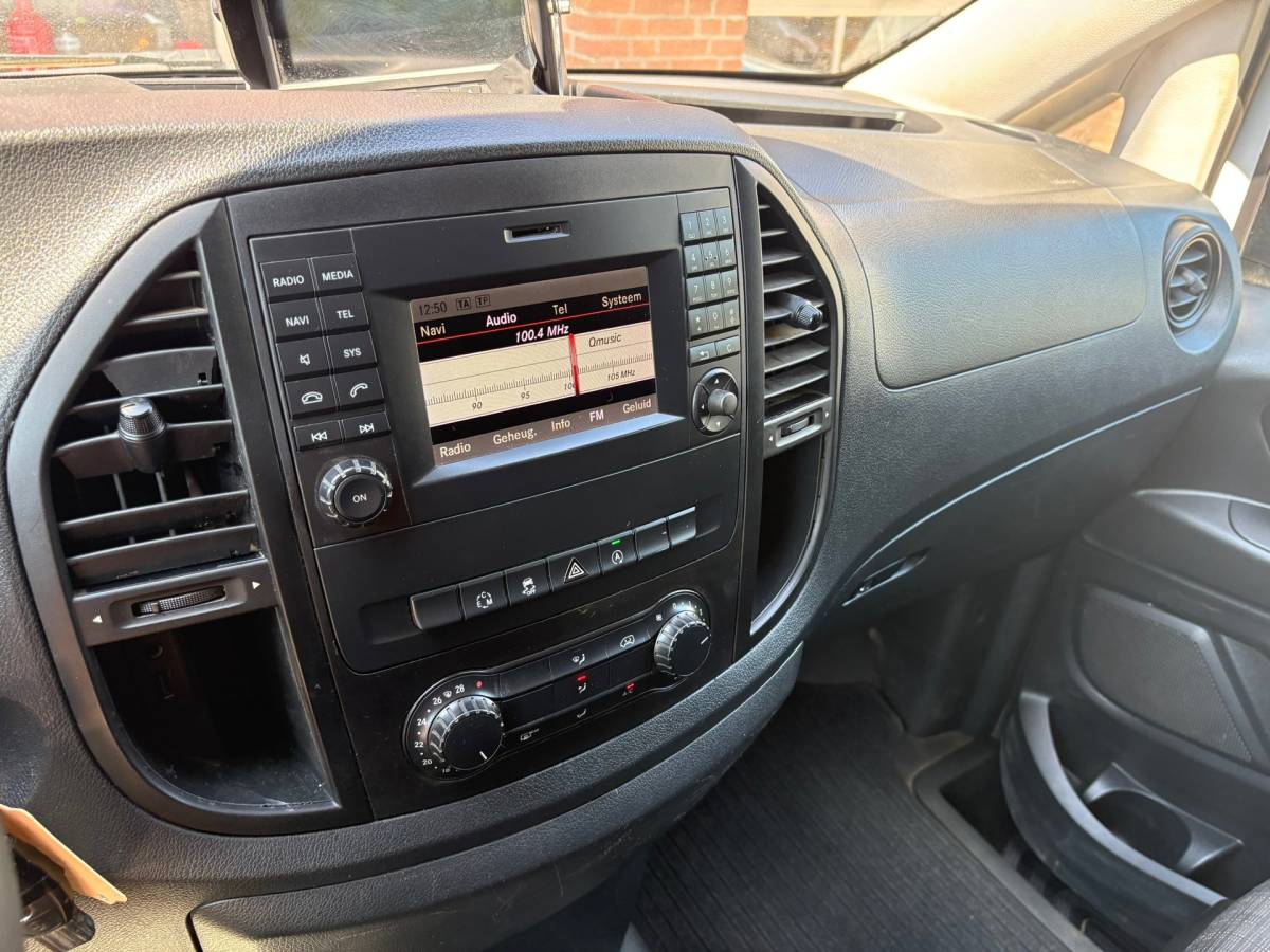 Mercedes-Benz Vito Mercedes-Benz Vito 114 CDI Lang AUTOMAAT|EURO 6|Cruise|Airco|Navi|Trekhaak|NAP|Transporter|Trafic|Custom|Vivaro