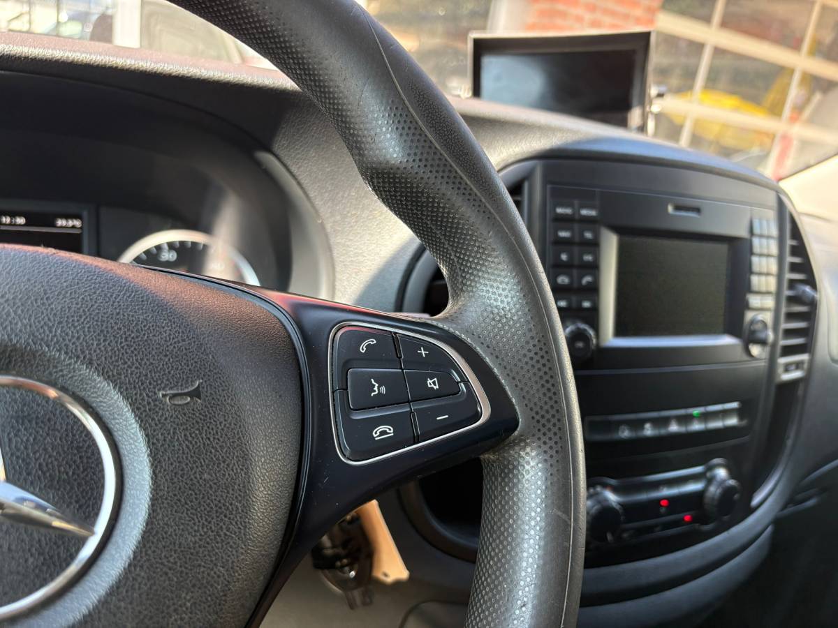 Mercedes-Benz Vito Mercedes-Benz Vito 114 CDI Lang AUTOMAAT|EURO 6|Cruise|Airco|Navi|Trekhaak|NAP|Transporter|Trafic|Custom|Vivaro