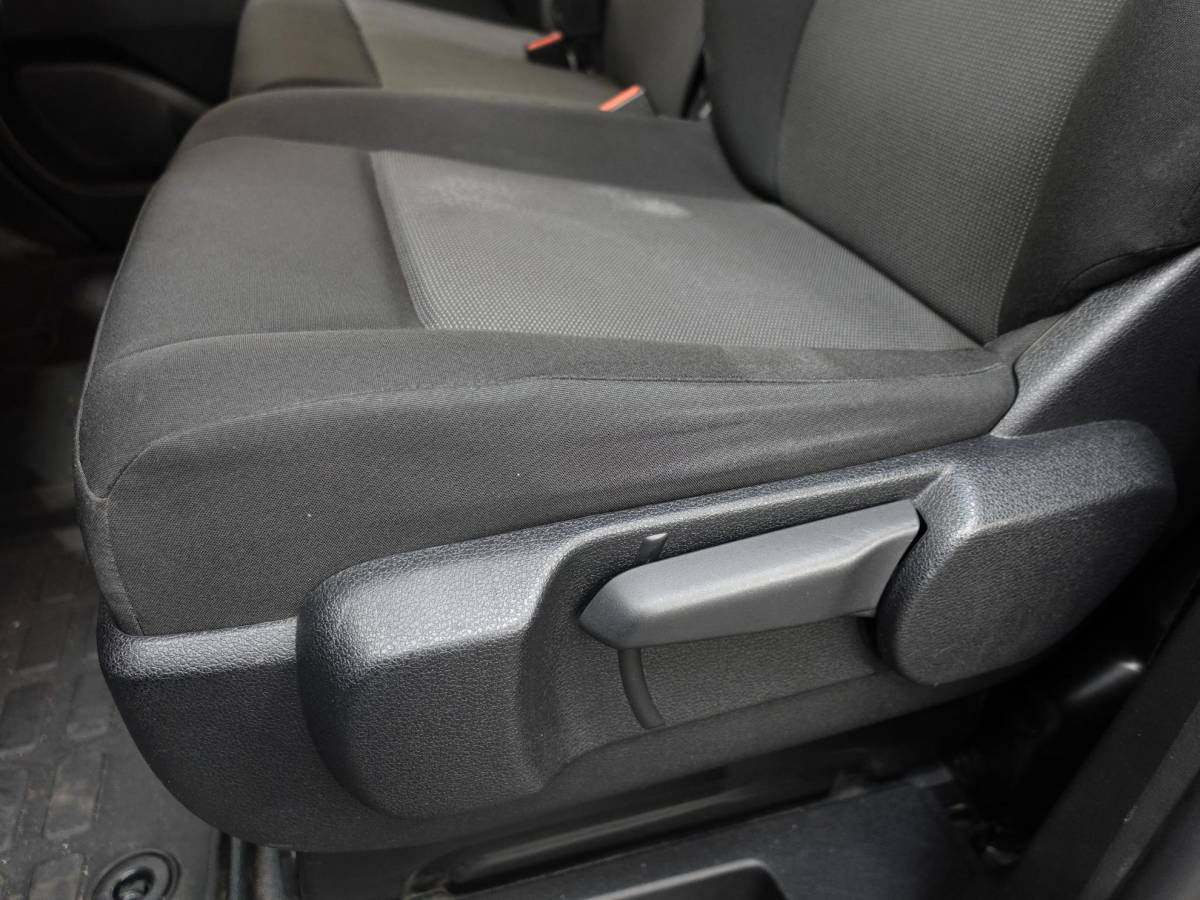 Peugeot Expert Peugeot Expert 2.0 BlueHDI 145PK Automaat Airco Bluetooth Cruise Control Trekhaak Navigatie Carplay
