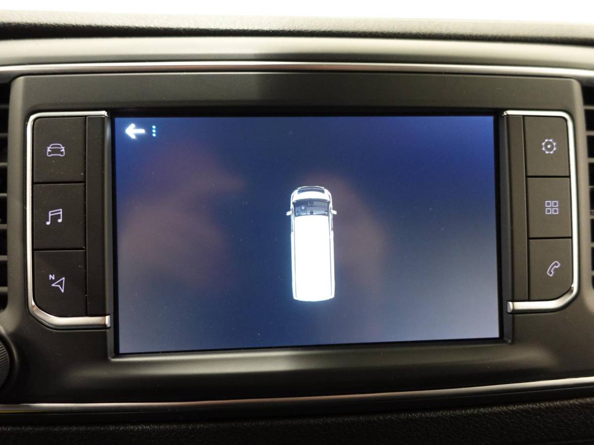 Peugeot Expert Peugeot Expert 2.0 BlueHDI 145PK Automaat Airco Bluetooth Cruise Control Trekhaak Navigatie Carplay