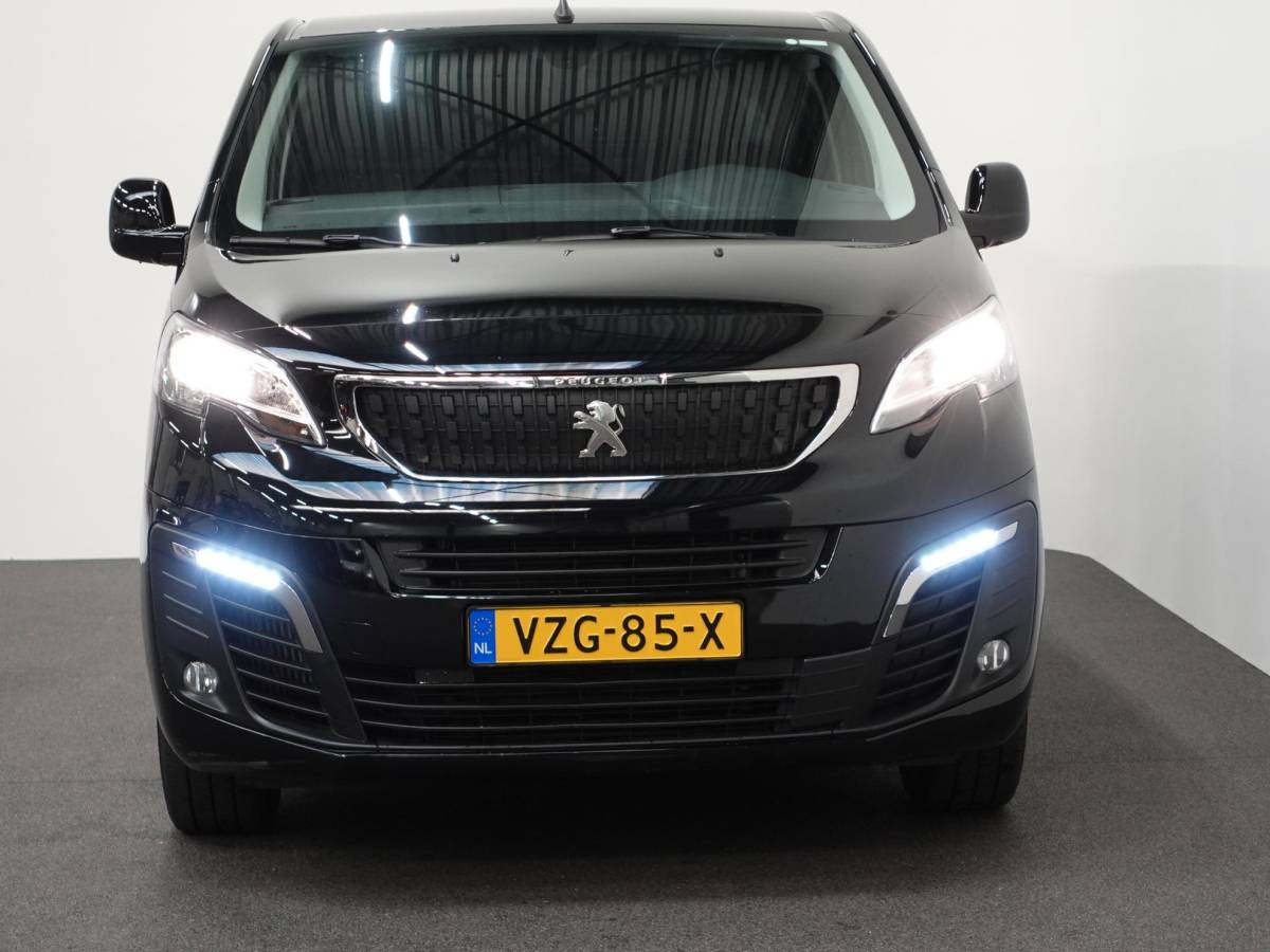 Peugeot Expert Peugeot Expert 2.0 BlueHDI 145PK Automaat Airco Bluetooth Cruise Control Trekhaak Navigatie Carplay