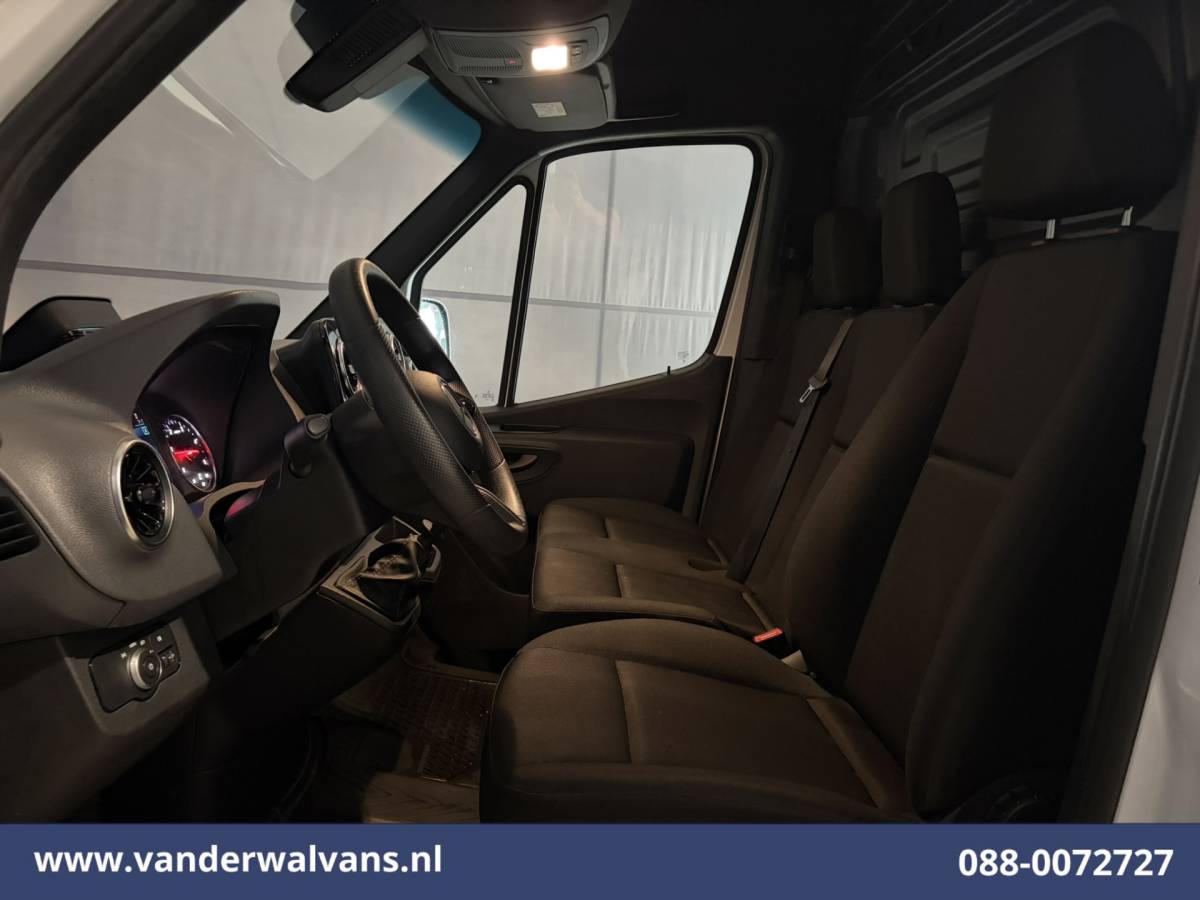 Mercedes-Benz Sprinter Mercedes-Benz Sprinter 311 CDI L2H2 2025 model Euro6 Airco | XXL MBUX | Apple Carplay | Camera | Adaptieve Cruisecontrol Bijrijdersbank