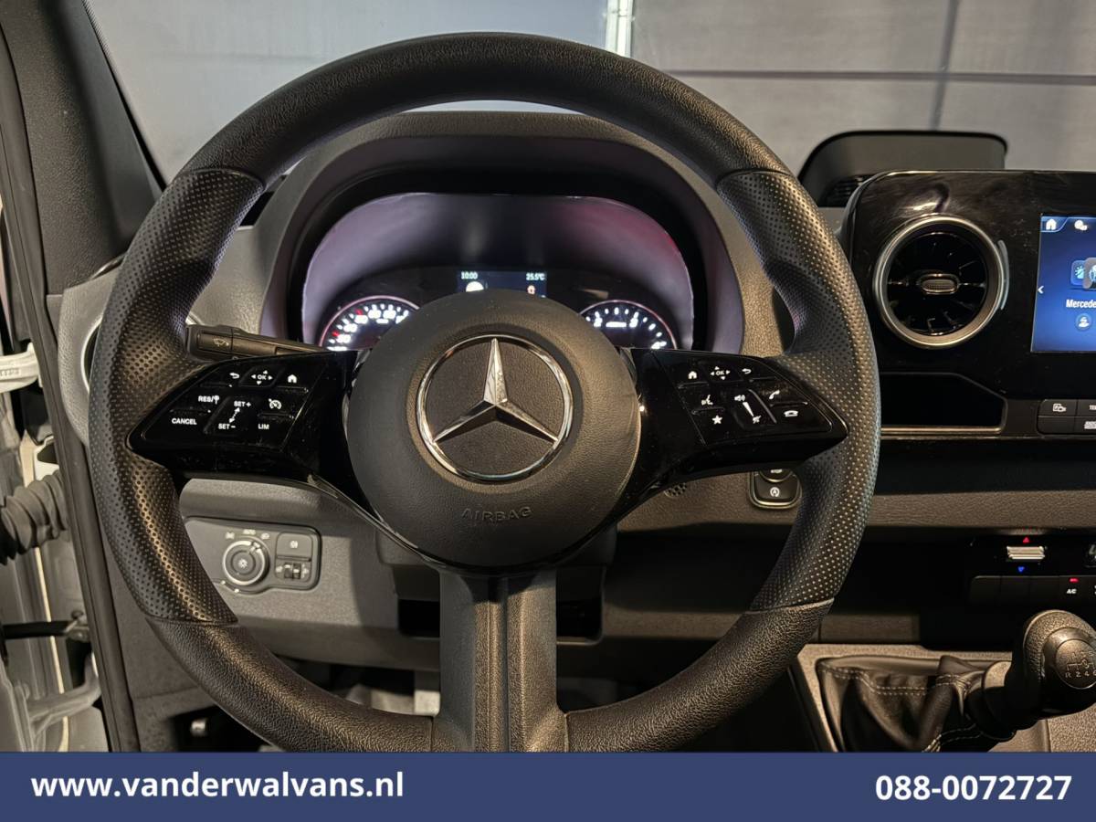 Mercedes-Benz Sprinter Mercedes-Benz Sprinter 311 CDI L2H2 2025 model Euro6 Airco | XXL MBUX | Apple Carplay | Camera | Adaptieve Cruisecontrol Bijrijdersbank