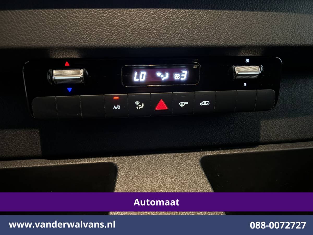 Mercedes-Benz Sprinter Mercedes-Benz Sprinter 317 CDI 170pk 9G-Tronic Automaat L2H2 Facelift Euro6 Airco | Camera | XXL Navigatie | Adaptieve Cruisecontrol | LED Chauffeursstoel, Parkeersensoren, Stoelverwarming, Bijrijdersbank