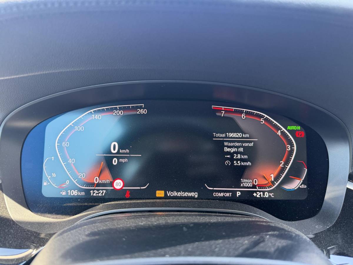 BMW 5 Serie BMW 5-serie Touring 540i xDrive High Executive Edition | Panoramadak | 360* Camera | Elektrische Achterklep | Climate Control |