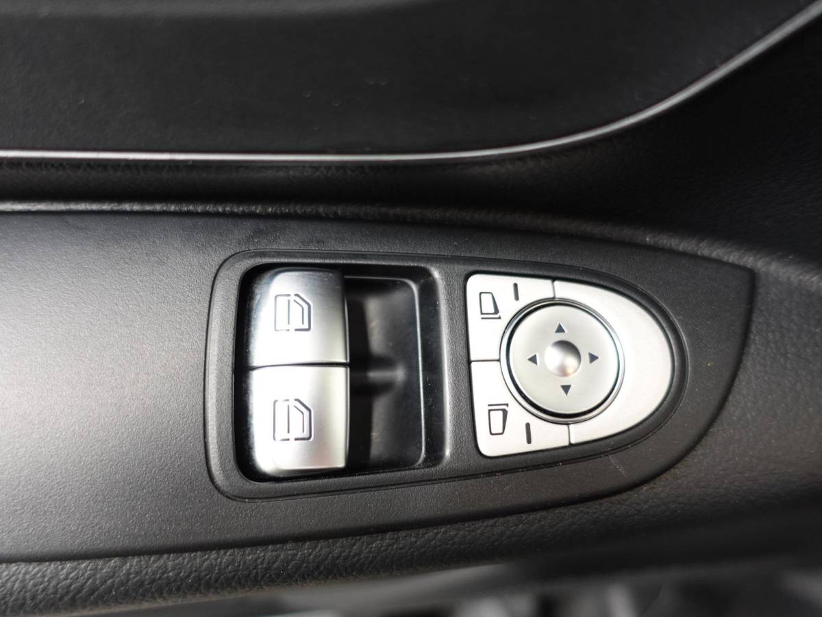 Mercedes-Benz Vito Mercedes-Benz Vito 114 CDI Lang Automaat Airco Bluetooth Camera Trekhaak