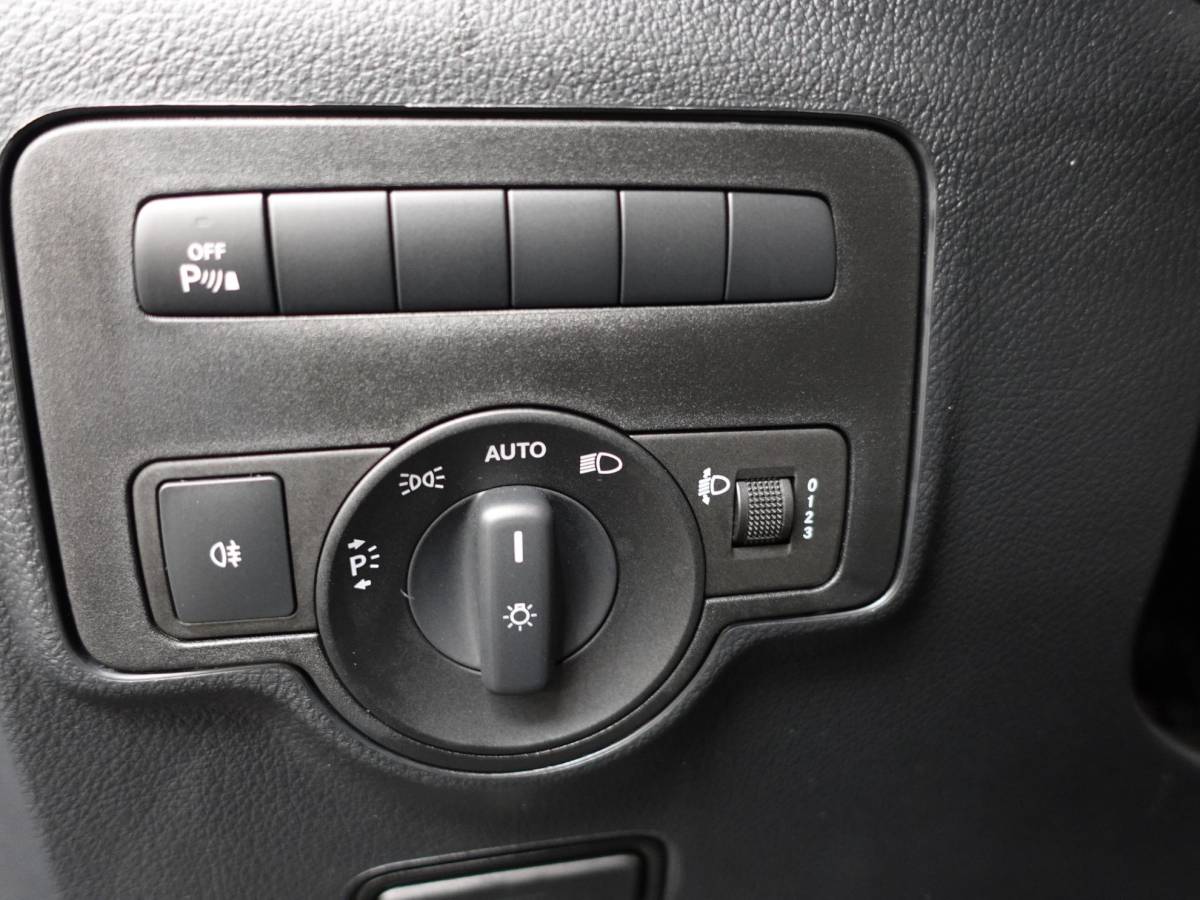 Mercedes-Benz Vito Mercedes-Benz Vito 114 CDI Lang Automaat Airco Bluetooth Camera Trekhaak