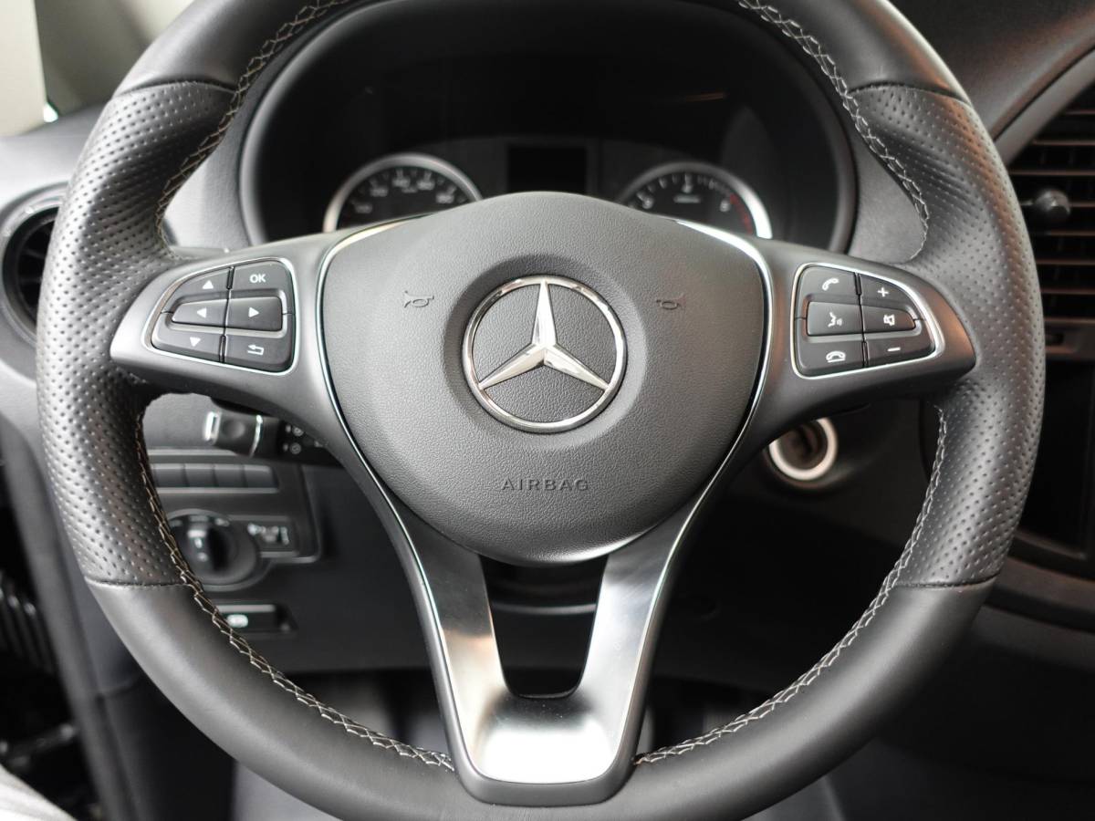 Mercedes-Benz Vito Mercedes-Benz Vito 114 CDI Lang Automaat Airco Bluetooth Camera Trekhaak