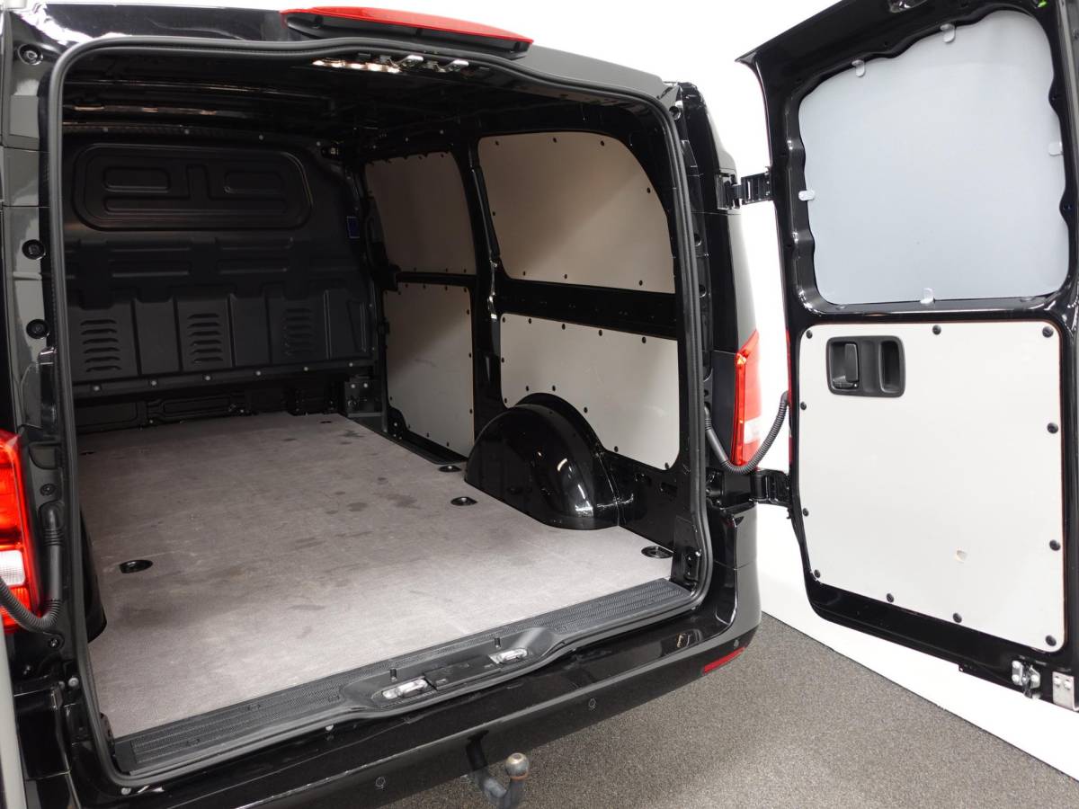 Mercedes-Benz Vito Mercedes-Benz Vito 114 CDI Lang Automaat Airco Bluetooth Camera Trekhaak
