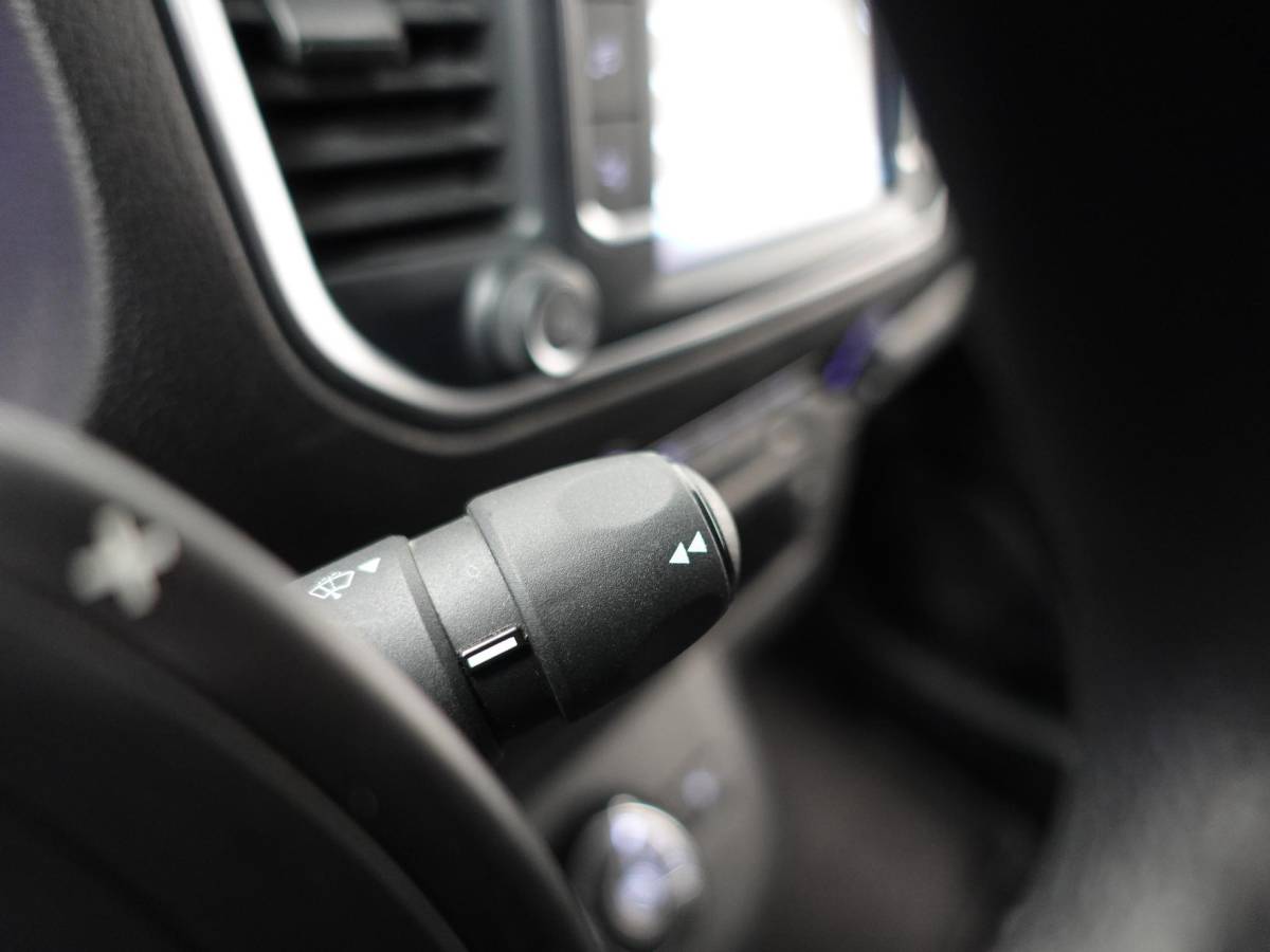 Peugeot Expert Peugeot Expert 2.0 BlueHDI 145PK L3 Automaat Navigatie Airco Trekhaak Carplay Parkeersensoren