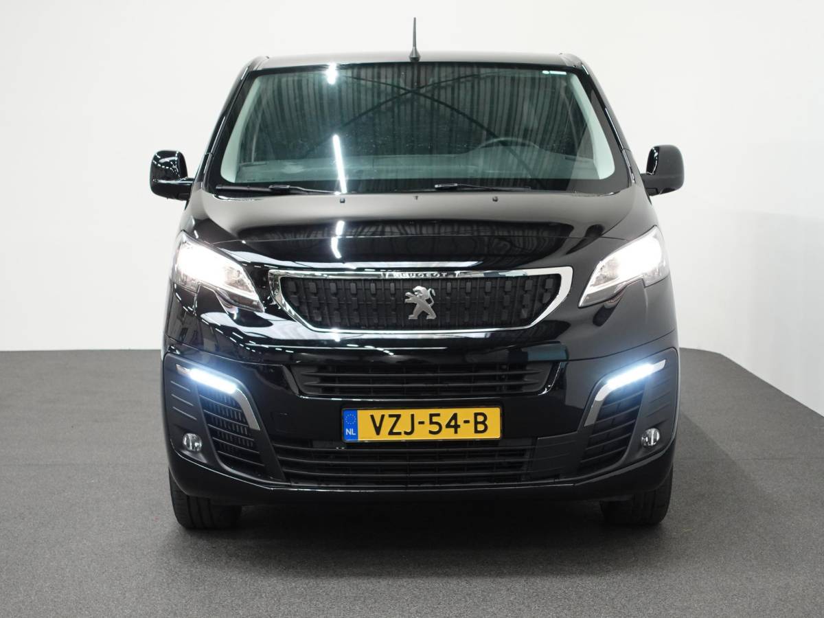 Peugeot Expert Peugeot Expert 2.0 BlueHDI 145PK L3 Automaat Navigatie Airco Trekhaak Carplay Parkeersensoren