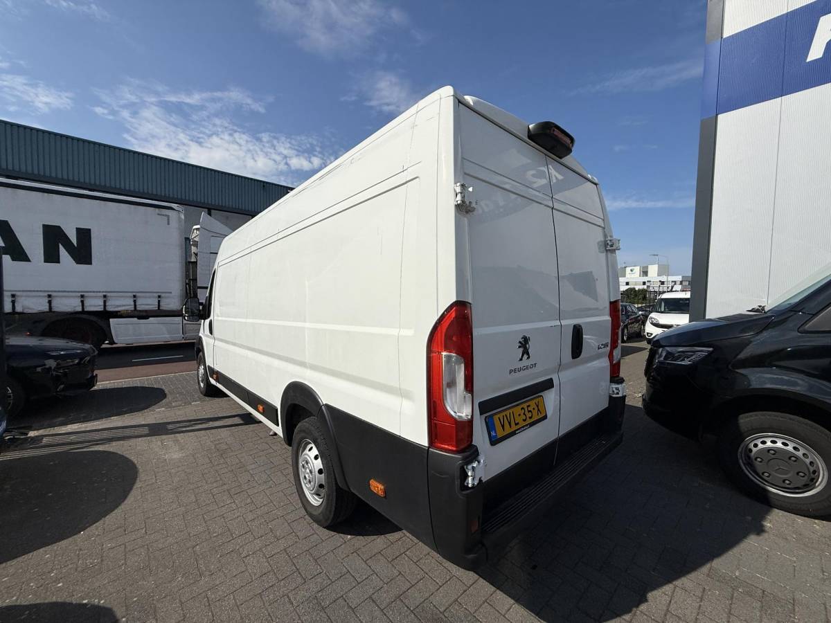Peugeot Boxer Peugeot Boxer 435 2.2 BlueHDi 165 L3H2 Zwaar Pro Distributieriem nieuw