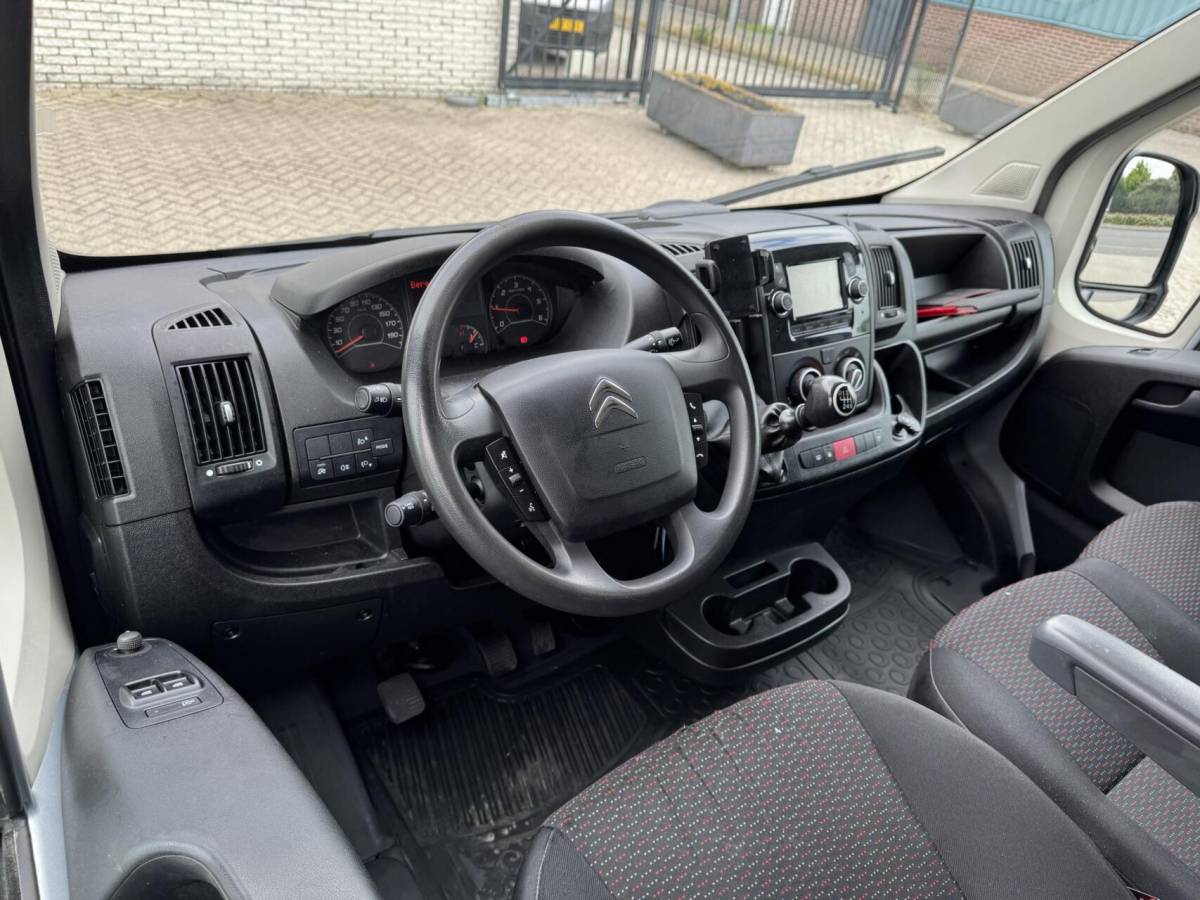 Citroën Jumper Citroen Jumper 30 2.2 BlueHDi 140pk L2H2 Control Economy