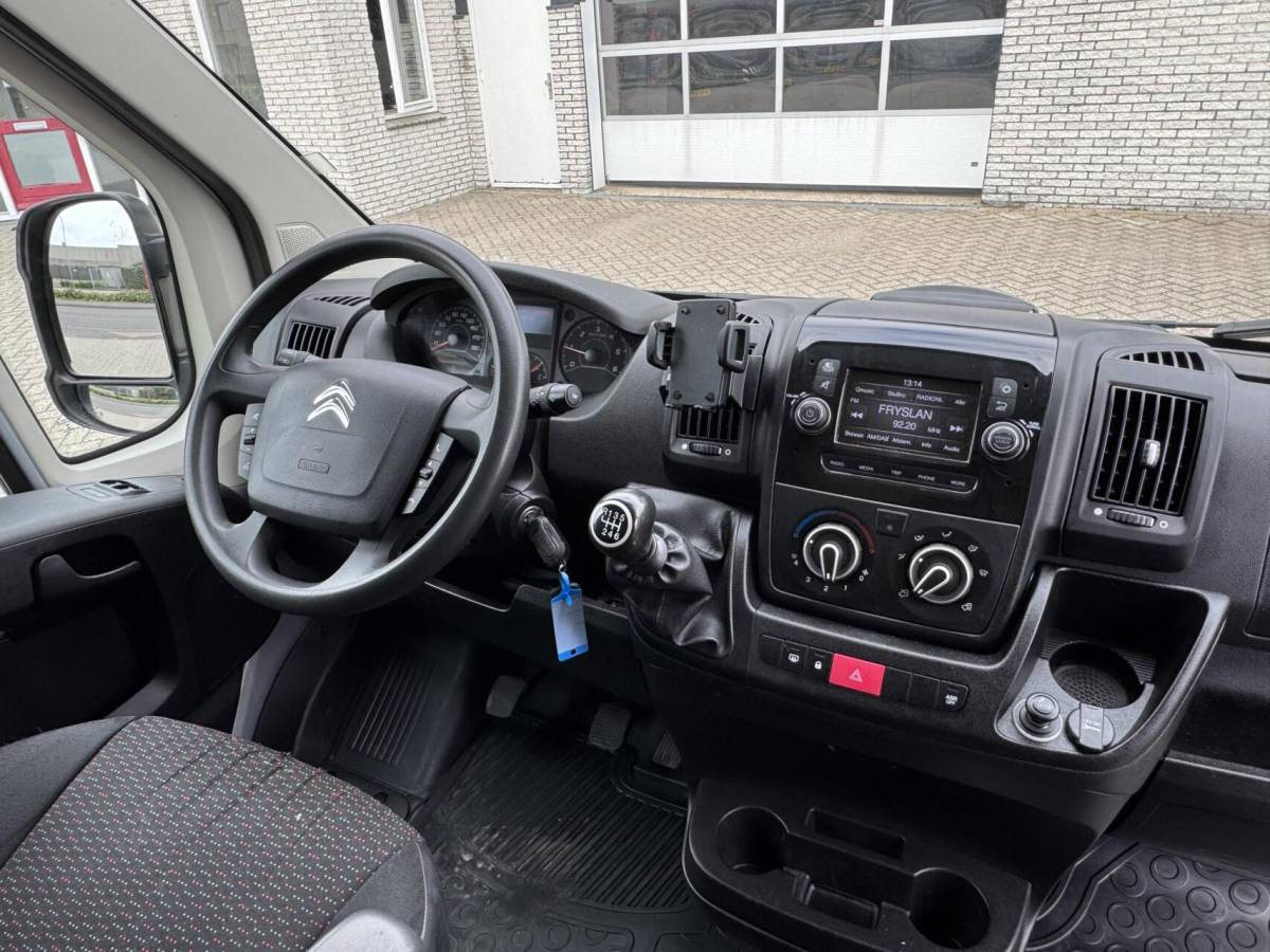 Citroën Jumper Citroen Jumper 30 2.2 BlueHDi 140pk L2H2 Control Economy