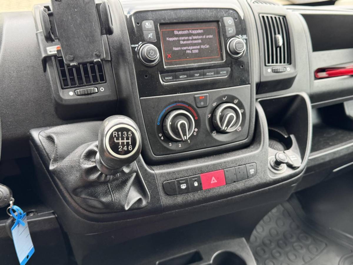 Citroën Jumper Citroen Jumper 30 2.2 BlueHDi 140pk L2H2 Control Economy