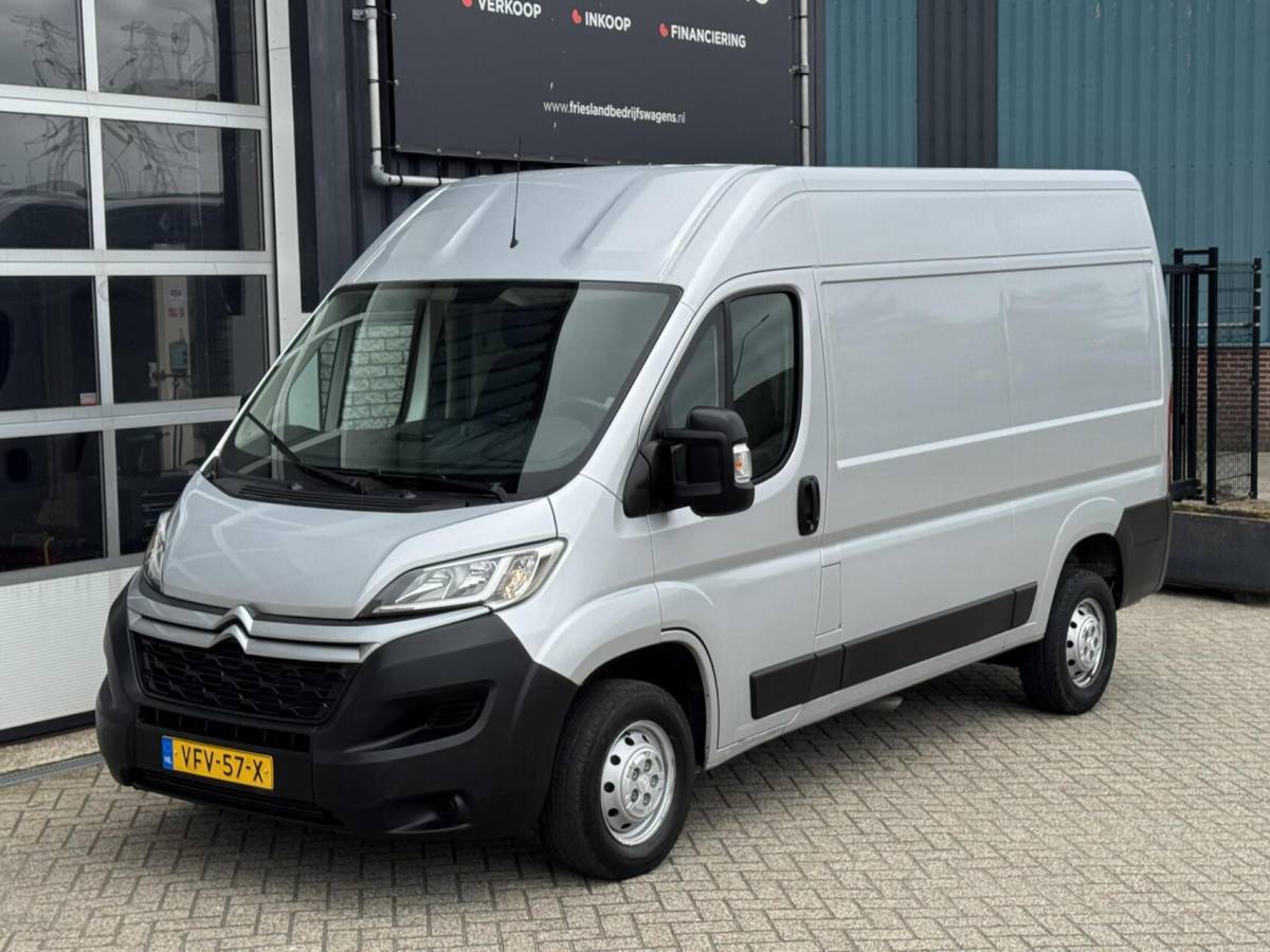 Citroën Jumper Citroen Jumper 30 2.2 BlueHDi 140pk L2H2 Control Economy