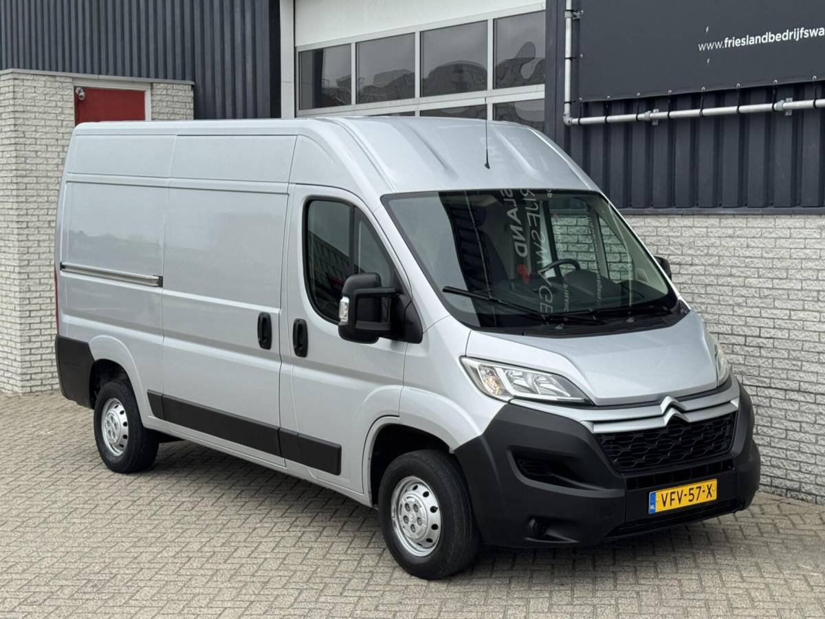 Citroën Jumper Citroen Jumper 30 2.2 BlueHDi 140pk L2H2 Control Economy