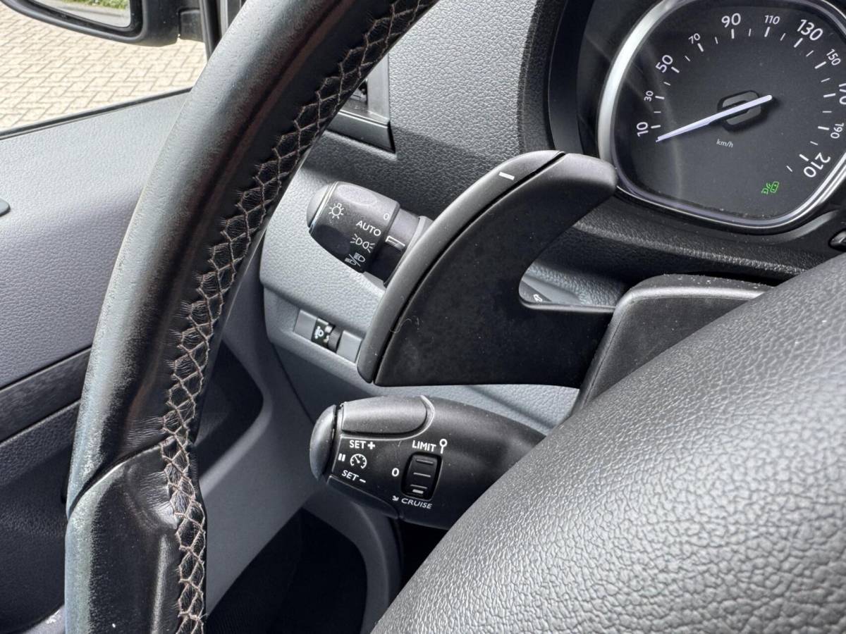 Peugeot Expert Peugeot Expert 227S 2.0 180pk Premium Pack Sport Carplay/Camera/Leder/Clima/Cruise