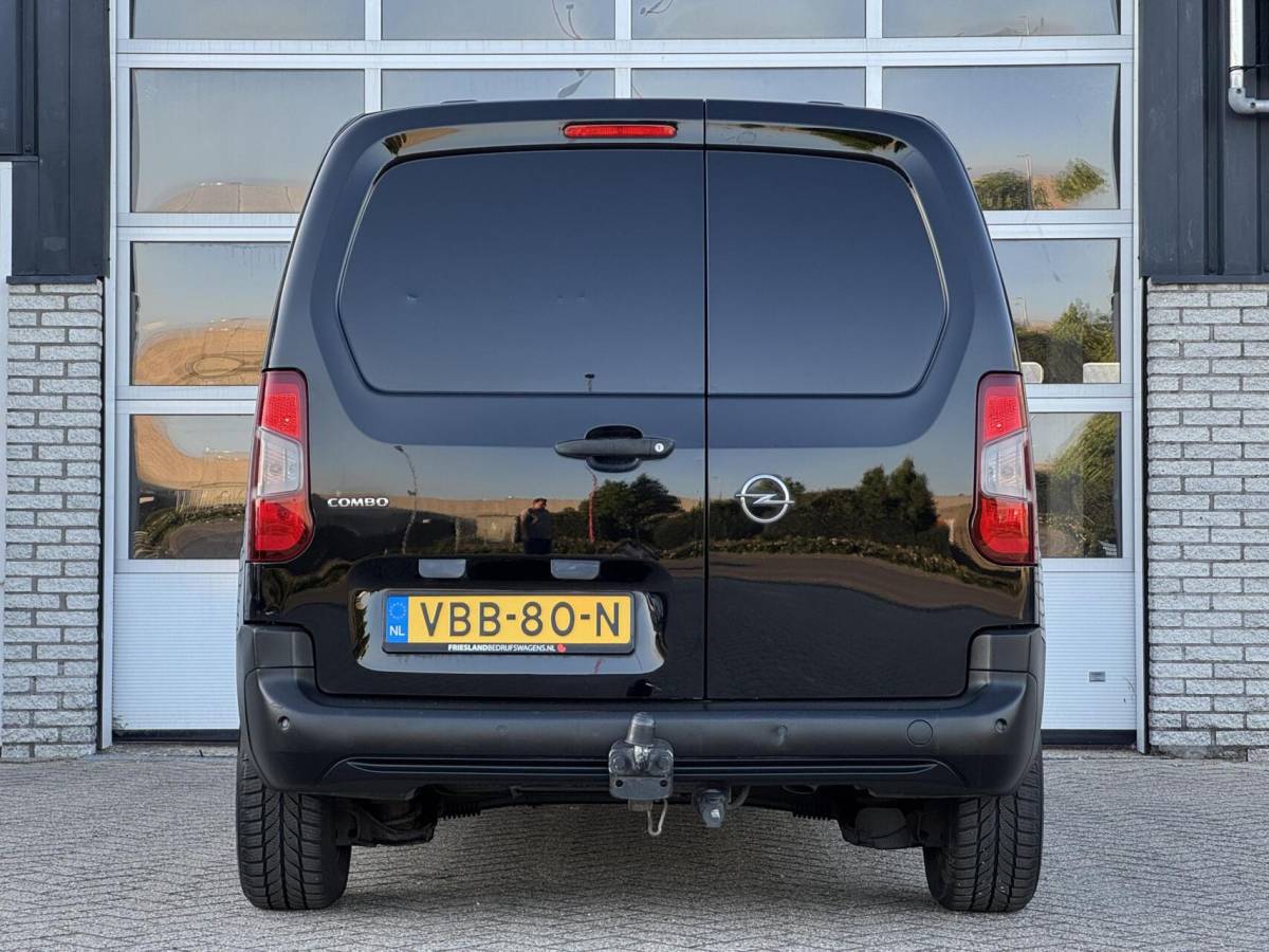 Opel Combo Opel Combo 1.6D L1H1 Edition Trekhaak/Carplay/Navi/Cruise/DAB/Parkeersensoren