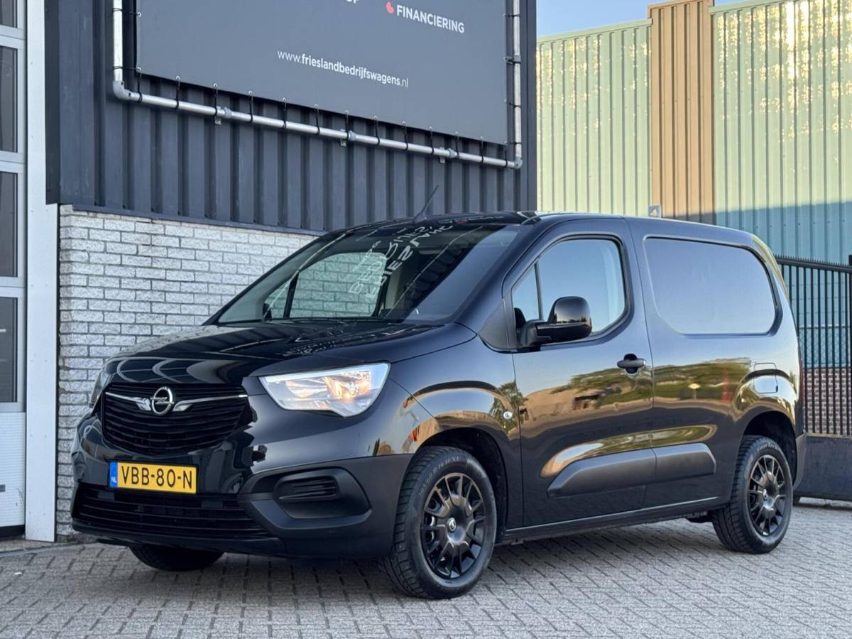 Opel Combo Opel Combo 1.6D L1H1 Edition Trekhaak/Carplay/Navi/Cruise/DAB/Parkeersensoren