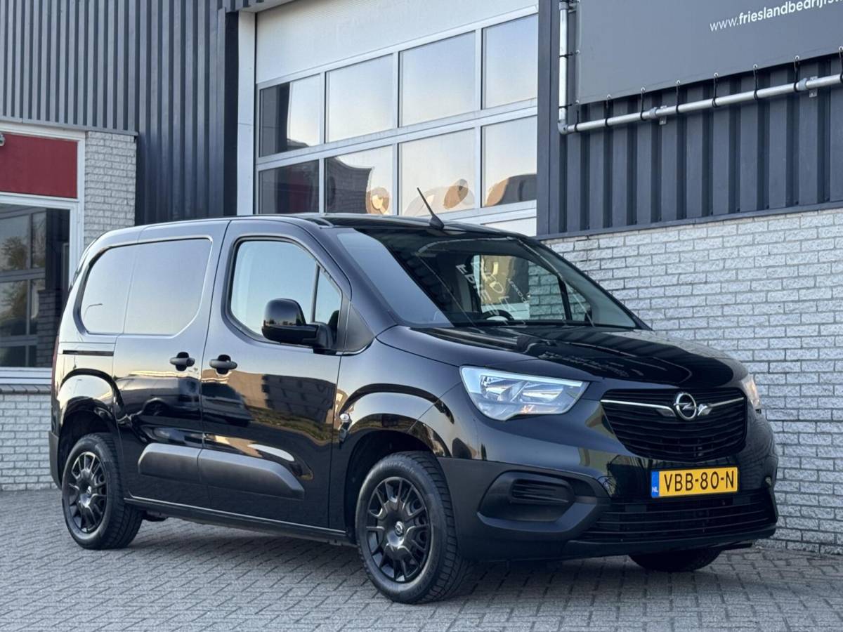 Opel Combo Opel Combo 1.6D L1H1 Edition Trekhaak/Carplay/Navi/Cruise/DAB/Parkeersensoren