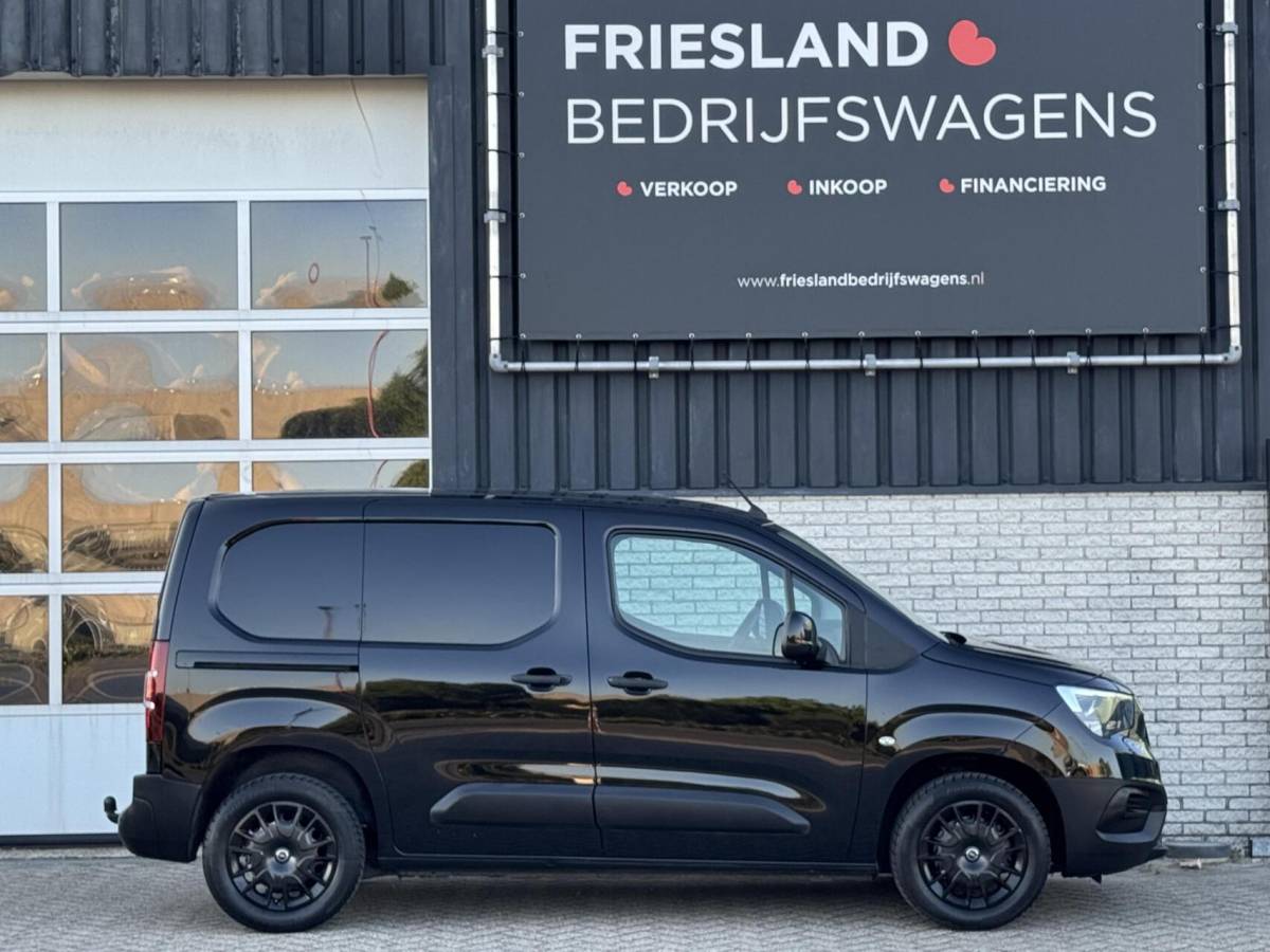 Opel Combo Opel Combo 1.6D L1H1 Edition Trekhaak/Carplay/Navi/Cruise/DAB/Parkeersensoren