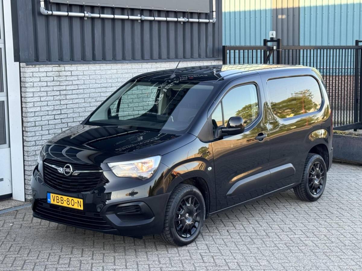 Opel Combo Opel Combo 1.6D L1H1 Edition Trekhaak/Carplay/Navi/Cruise/DAB/Parkeersensoren