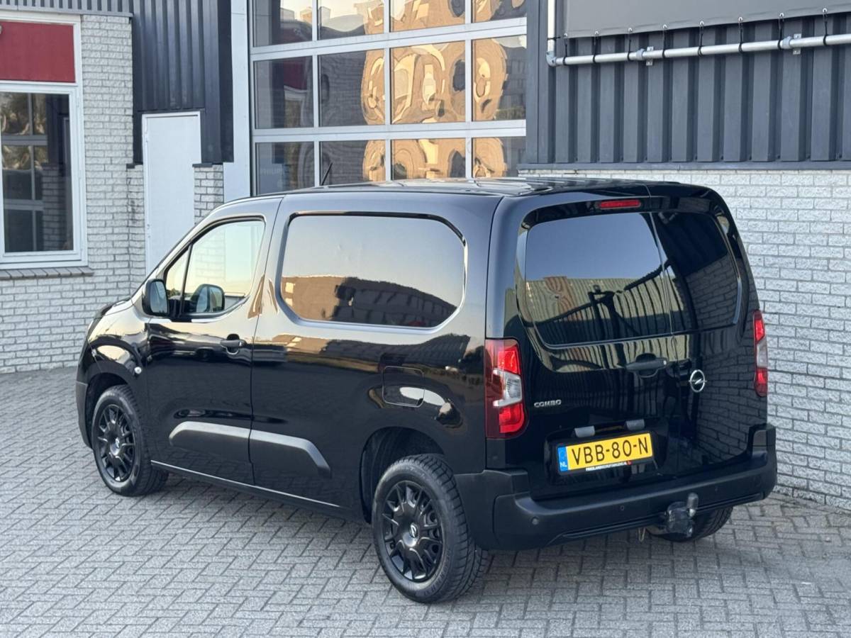 Opel Combo Opel Combo 1.6D L1H1 Edition Trekhaak/Carplay/Navi/Cruise/DAB/Parkeersensoren