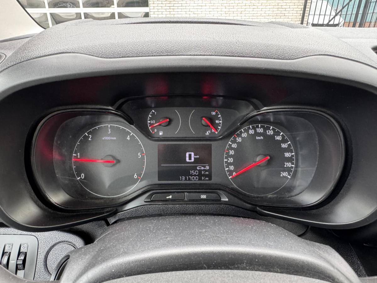 Opel Combo Opel Combo 1.6D L1H1 Edition Trekhaak/Carplay/Navi/Cruise/DAB/Parkeersensoren