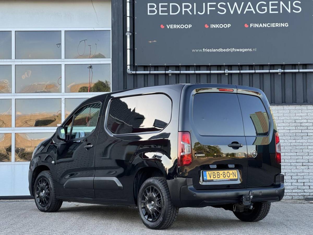 Opel Combo Opel Combo 1.6D L1H1 Edition Trekhaak/Carplay/Navi/Cruise/DAB/Parkeersensoren