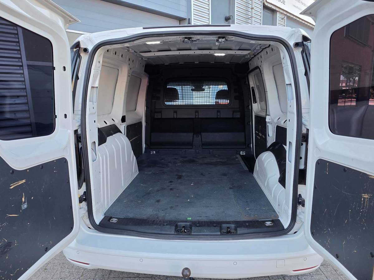 Volkswagen Caddy Volkswagen Caddy Cargo Maxi 2.0 TDI DSG – 200 PK – Camera|Standkachel|Keyless|ErgoComfort|19″ Velgen