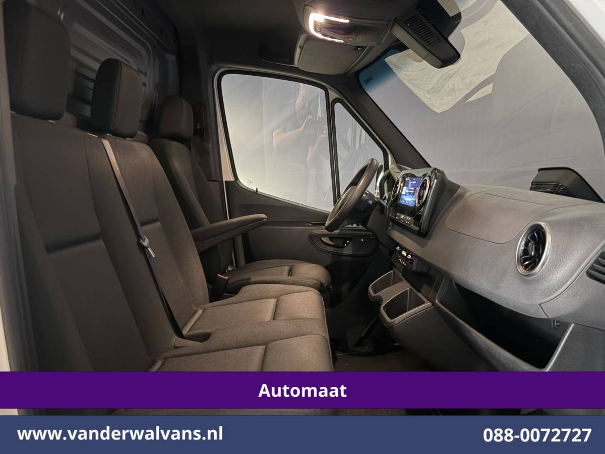 Mercedes-Benz Sprinter Mercedes-Benz Sprinter 317 CDI 170pk 9G-Tronic Automaat L2H2 2025 model Euro6 Airco | Camera | Navigatie | Adaptieve Cruisecontrol | LED Chauffeursstoel, Stoelverwarming, Parkeersensoren, Bjrijdersbank